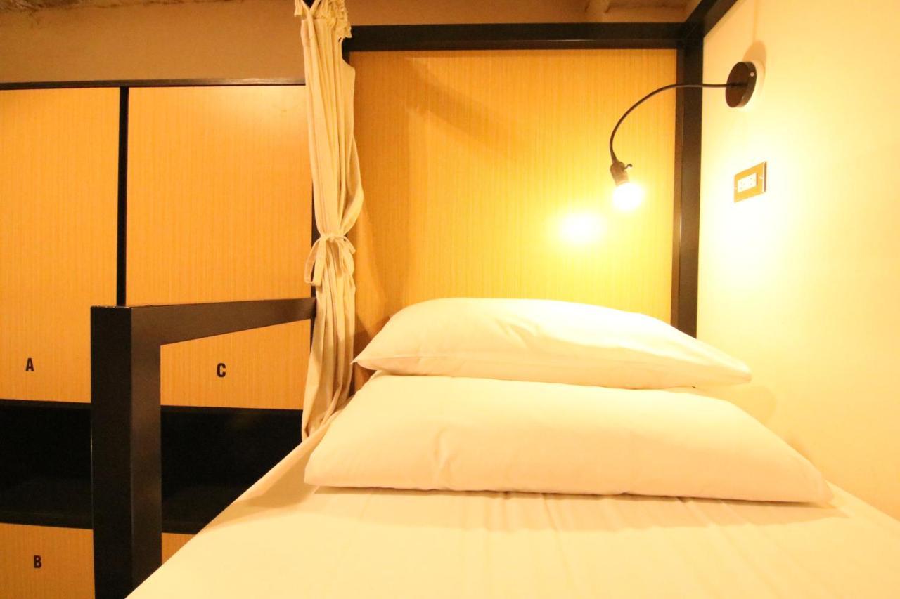 DONGMEN 3 Hostel Taipeh Exterior foto