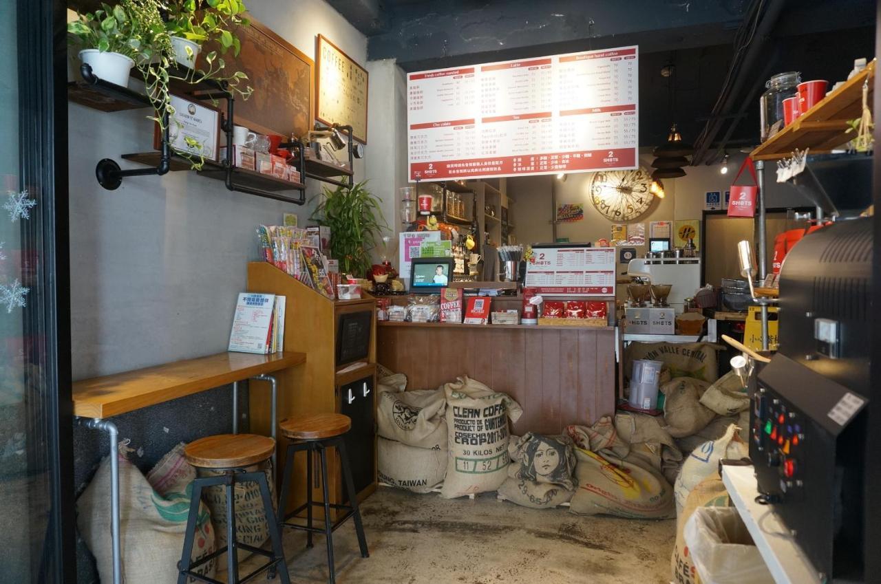 DONGMEN 3 Hostel Taipeh Exterior foto